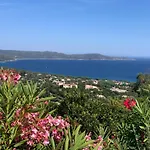 Cacharelle - Splendide Vue - Piscine Privee B&B 카발레르쉬르메르