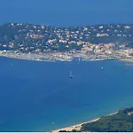 Cacharelle - Splendide Vue - Piscine Privee B&B 4*