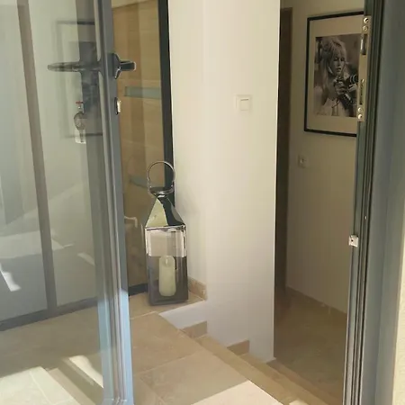 Bed & Breakfast Cacharelle Vue Piscine