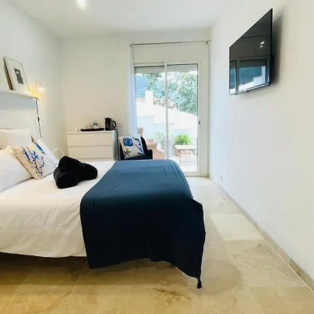 Cacharelle Vue Piscine Bed & Breakfast Cavalaire-sur-Mer