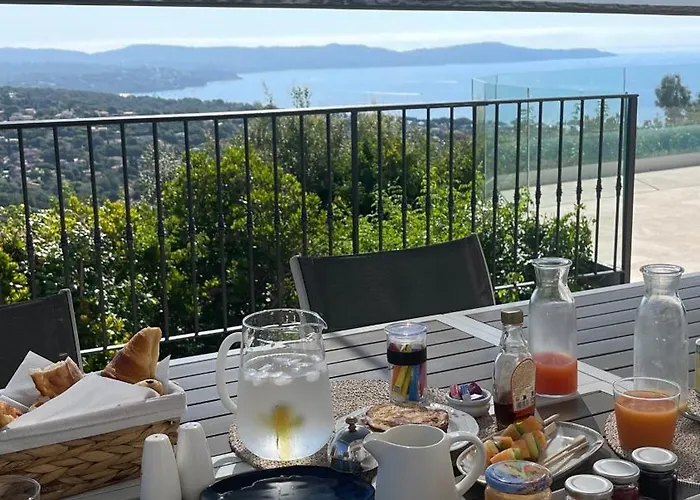 Bed & Breakfast Villa CACHARELLE - Bed&Breakfast - Suite exclusive 60m2 Splendide vue Mer - Piscine privée