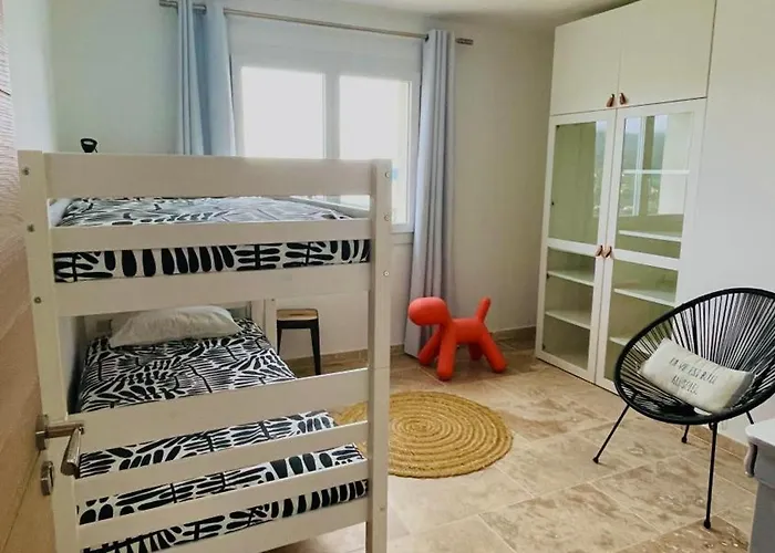 Villa CACHARELLE - Bed&Breakfast - Suite exclusive 60m2 Splendide vue Mer - Piscine privée Bed & Breakfast Cavalaire-sur-Mer